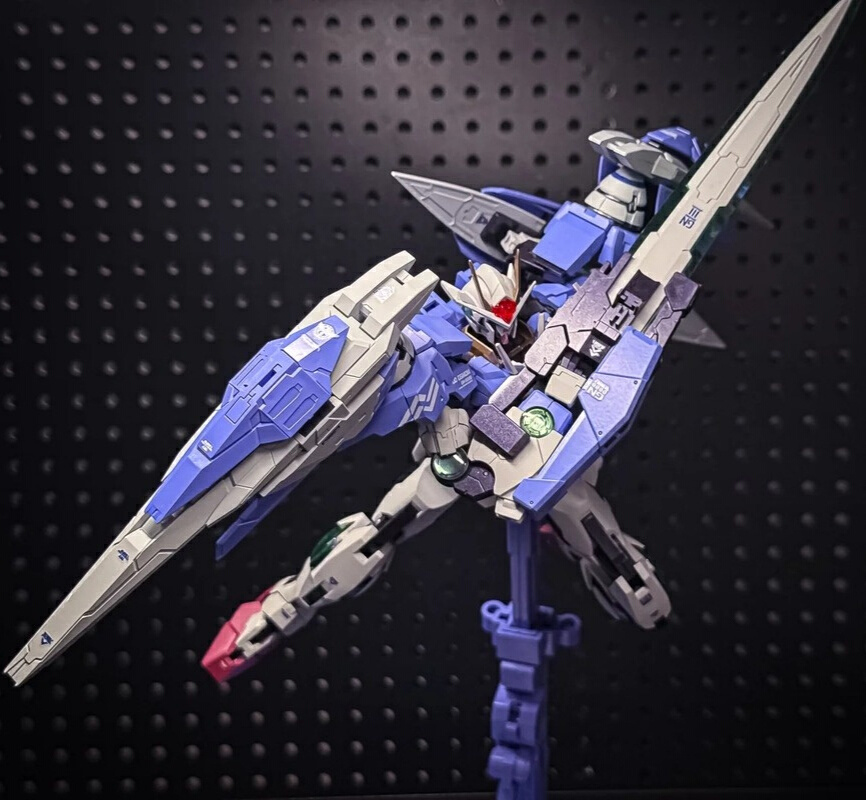 New Menghu Model MB 1/100 00 R - Bandai Gundam Hg review and price